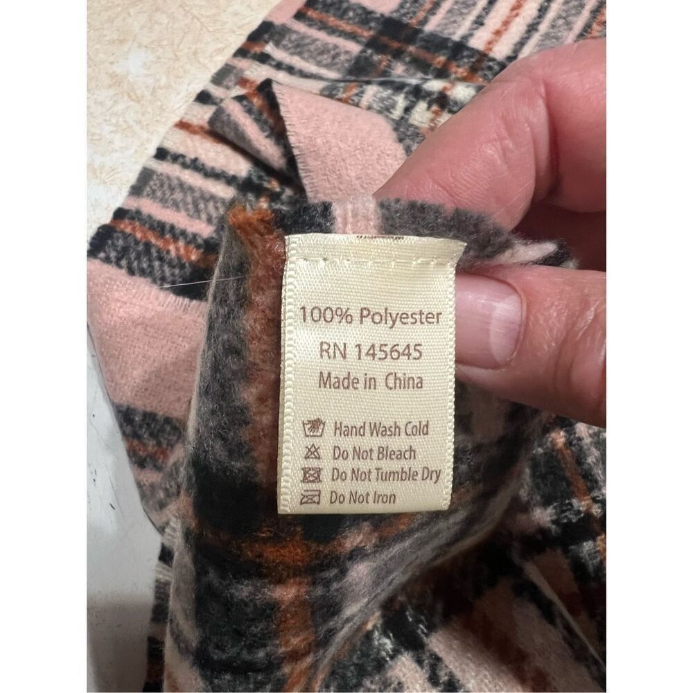 No Brand Plaid Scarf Sz 24/76 NWOT - Picture 3 of 6